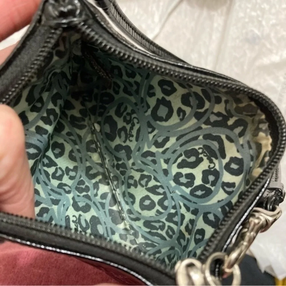Coach patent leather poppy wristlet